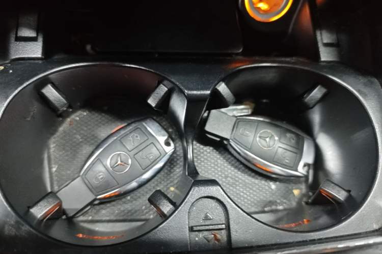 Used Mercedes-Benz C-Class 2017 Restyled C 180 L Fashion Edition Sport Version Vehicle Key