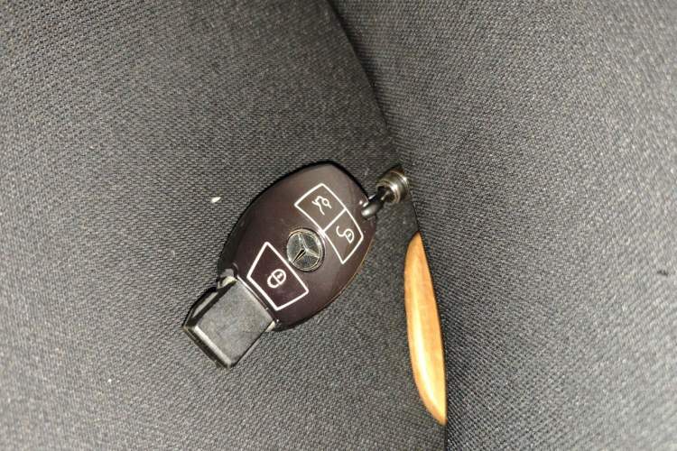 Used Mercedes-Benz C-Class 2017 C 200 Sport Edition Vehicle Key