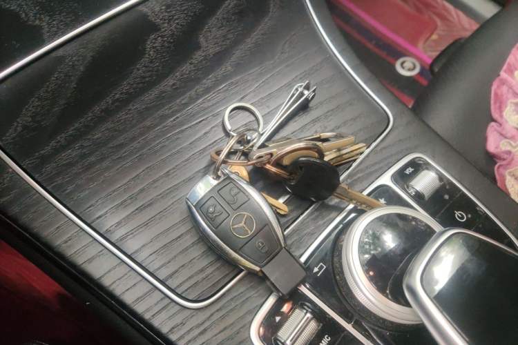 Used Mercedes-Benz C-Class 2017 Restyled C 180 L Fashion Edition Sport Version Vehicle Key
