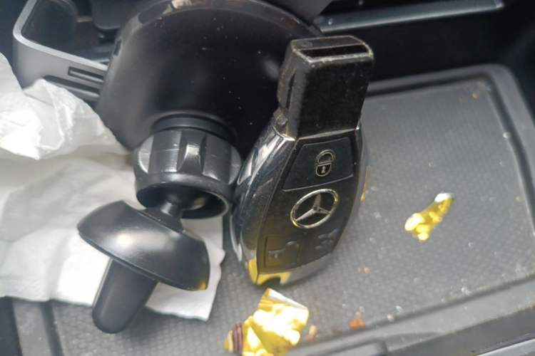 Used Mercedes-Benz C-Class 2017 Facelift C 200 L Sport Edition Vehicle Key