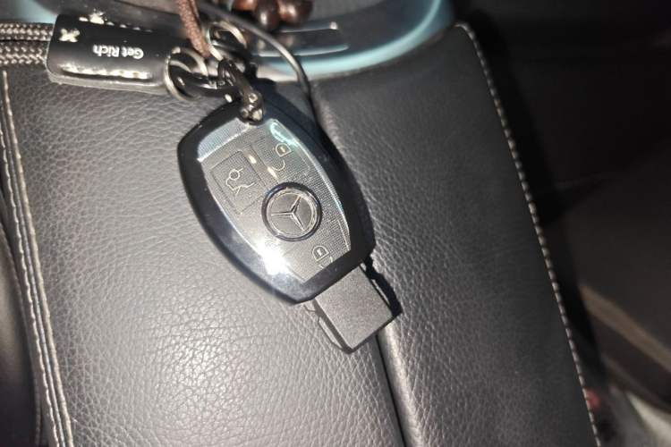 Used Mercedes-Benz C-Class 2017 Revised C 180 L Dynamic Sports Edition Vehicle Key