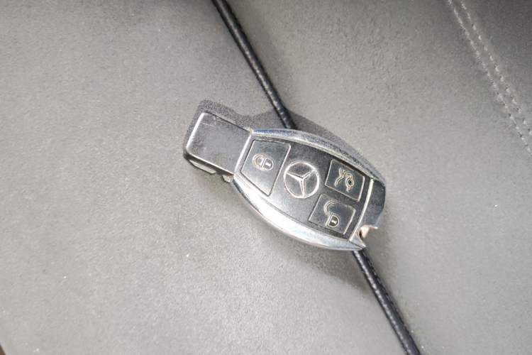 Used Mercedes-Benz C-Class 2017 Restyled C 200 Sport Edition Vehicle Key