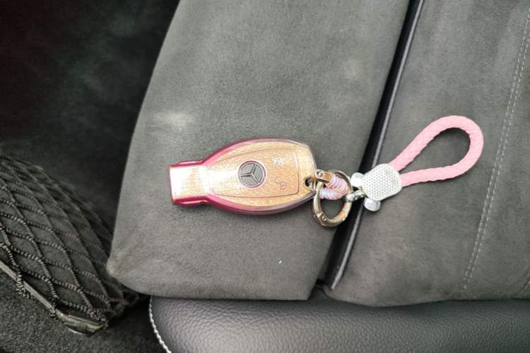 Used Mercedes-Benz C-Class 2017 C 200 Sport Edition Vehicle Key