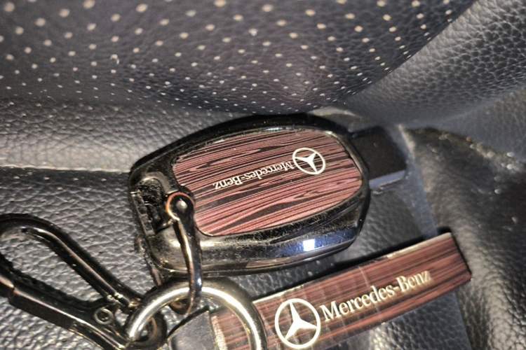 Used Mercedes-Benz C-Class 2017 Revised C 180 L Dynamic Sports Edition Vehicle Key