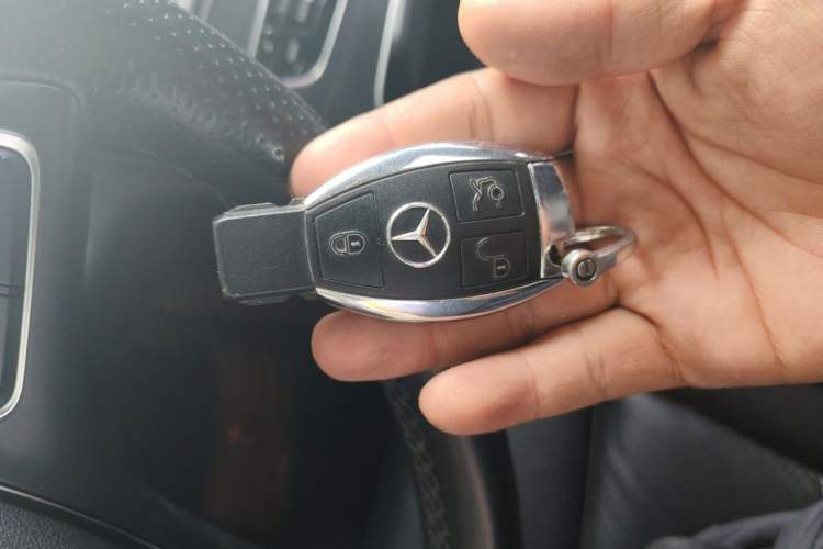 Used Mercedes-Benz C-Class 2017 Restyled C 180 L Fashion Edition Sport Version Vehicle Key