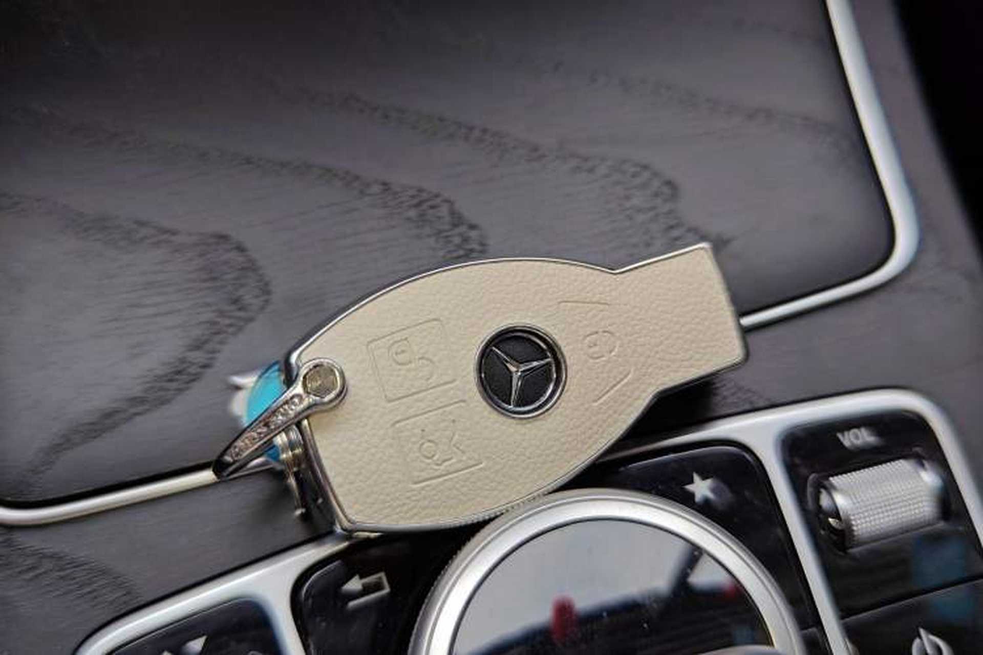 Used Mercedes-Benz C-Class 2017 Facelift C 200 L Sport Edition Vehicle Key