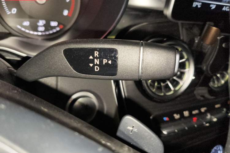 Used Mercedes-Benz C-Class 2017 Restyled C 180 L Fashion Edition Sport Version Vehicle Key