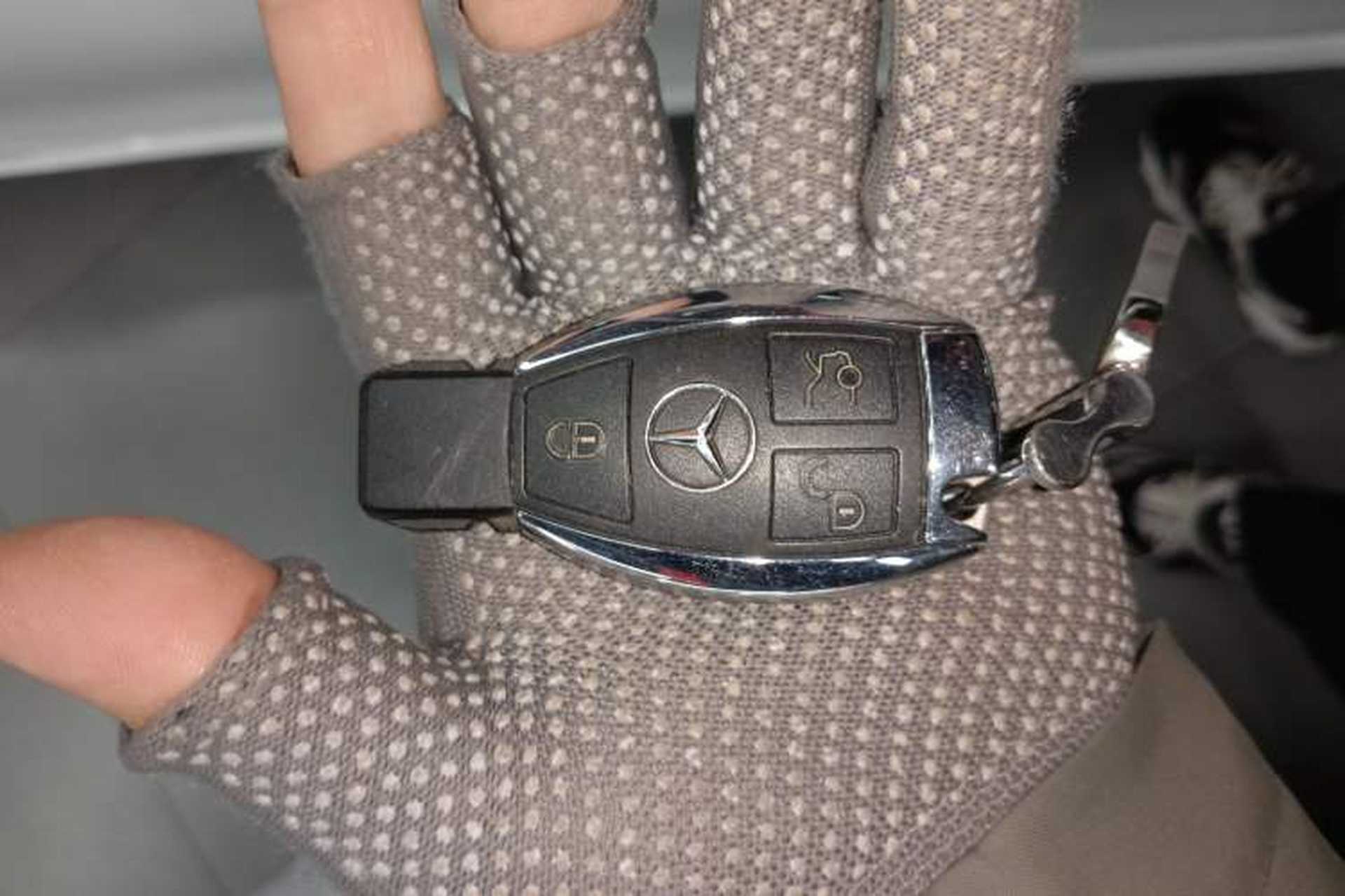 Used Mercedes-Benz C-Class 2017 Restyled C 200 Sport Edition Vehicle Key