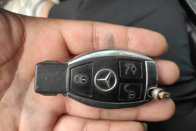 Used Mercedes-Benz C-Class 2017 Restyled C 180 L Fashion Edition Sport Version Vehicle Key