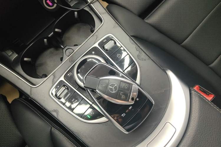 Used Mercedes-Benz C-Class 2017 Restyled C 180 L Fashion Edition Sport Version Vehicle Key
