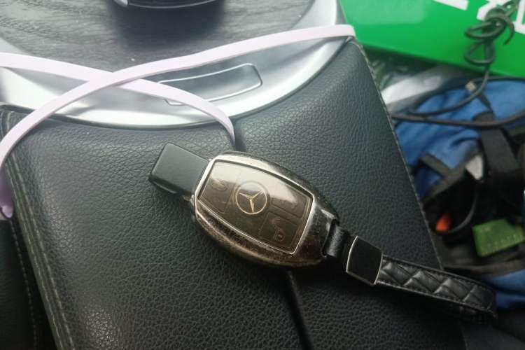 Used Mercedes-Benz C-Class 2017 Facelift C 200 L Vehicle Key