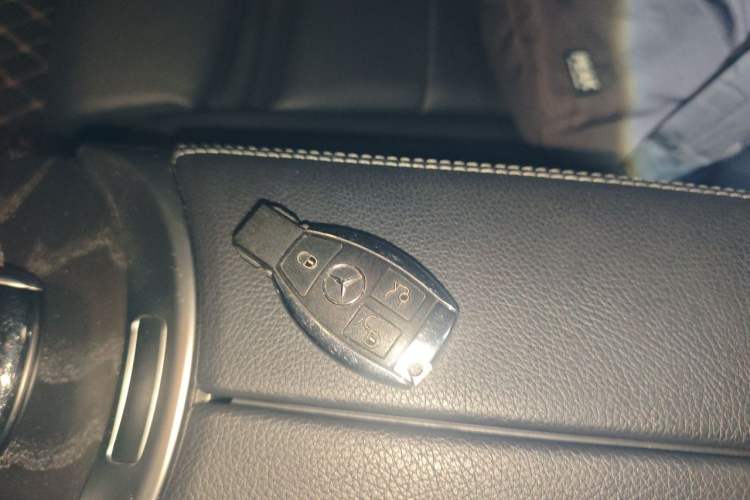 Used Mercedes-Benz C-Class 2017 Restyled C 180 L Fashion Edition Sport Version Vehicle Key