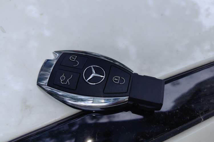 Used Mercedes-Benz C-Class 2017 Restyled C 180 L Fashion Edition Sport Version Vehicle Key