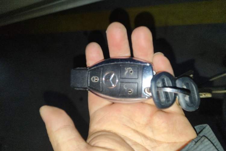 Used Mercedes-Benz C-Class 2017 Facelift C 200 Coupe Vehicle Key
