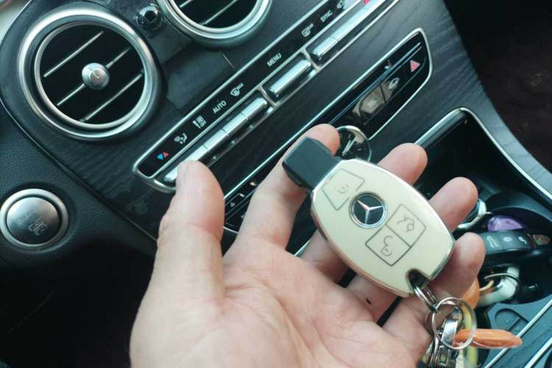 Used Mercedes-Benz C-Class 2017 C 200 station wagon Vehicle Key