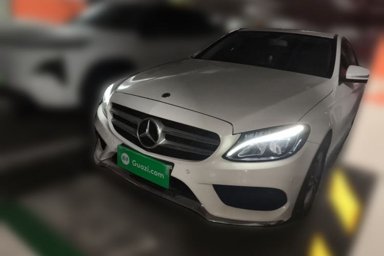 Used Mercedes-Benz C-Class 2017 Restyled C 180 L Fashion Edition Sport Version Guazi used car, China used car export, Used car for sale, Used  cars, Cheapest cars for sale