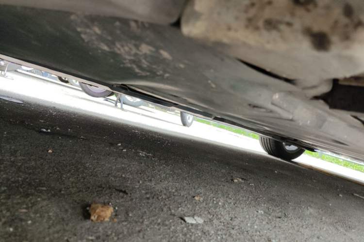 Used Mercedes-Benz C-Class 2017 C 200 Sport Edition Chassis Front Left