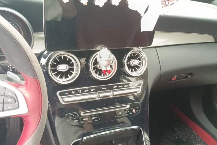Used Mercedes-Benz C-Class 2018 C 200 Achievement Special Edition Audio And AC Panel