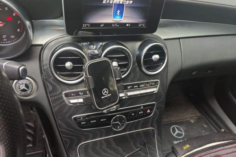 Used Mercedes-Benz C-Class 2018 C 200 L Sport Edition Audio And AC Panel