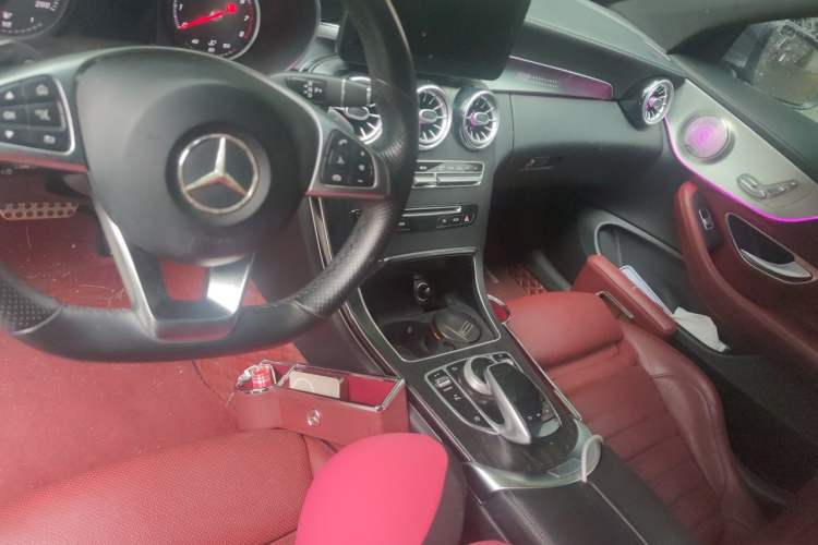 Used Mercedes-Benz C-Class 2018 C 200 Coupe Center Console