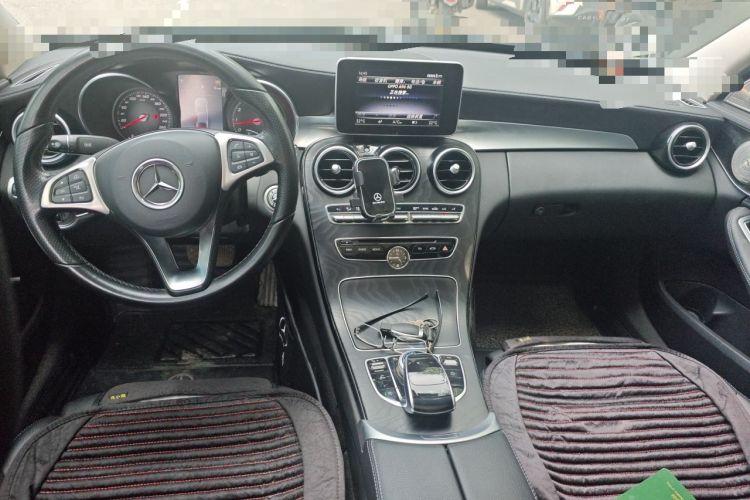 Used Mercedes-Benz C-Class 2018 C 200 L Sport Edition Center Console