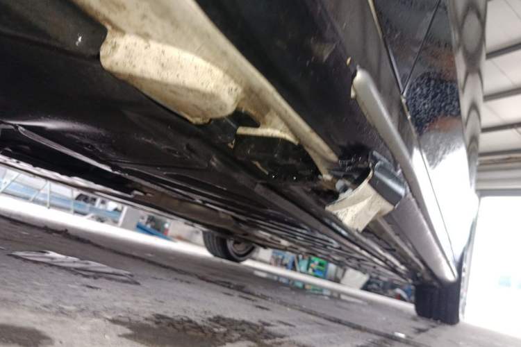 Used Mercedes-Benz C-Class 2018 C 180 L Fashion Edition Sport Version Chassis Front Left
