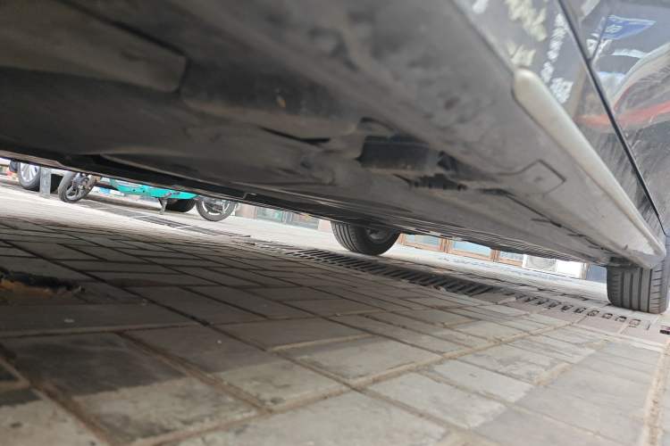 Used Mercedes-Benz C-Class 2018 C 200 L Sport Edition Chassis Front Left