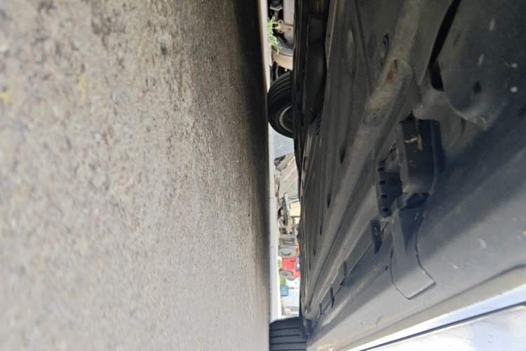 Used Mercedes-Benz C-Class 2018 C 200 L Sport Edition Chassis Front Left