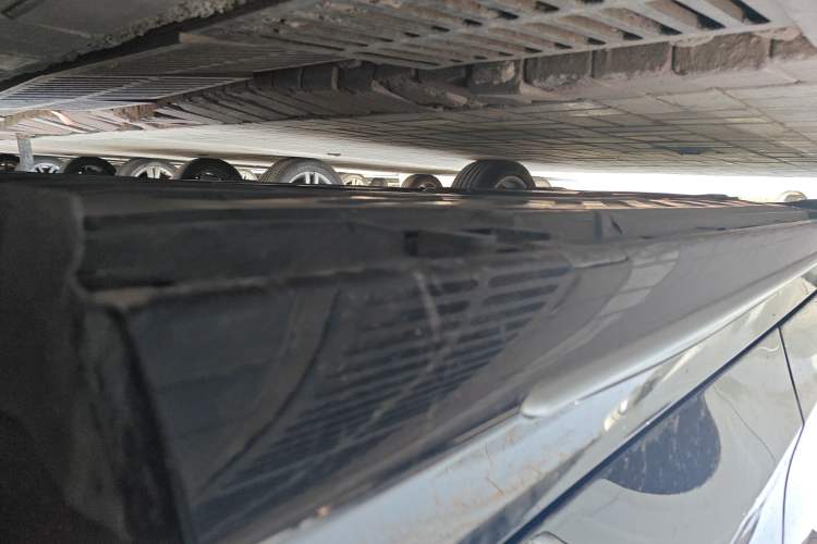 Used Mercedes-Benz C-Class 2018 C 200 L Sport Edition Chassis Rear Left