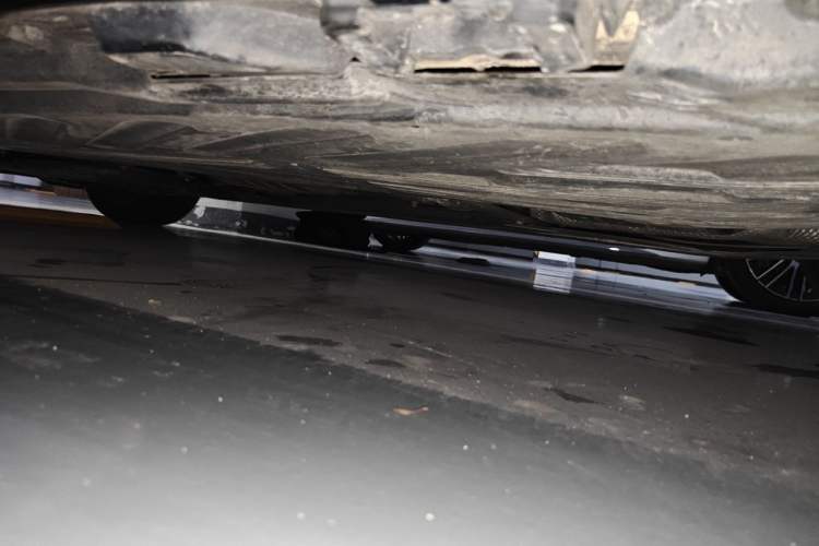 Used Mercedes-Benz C-Class 2018 C 200 Sport Edition Chassis Rear Left