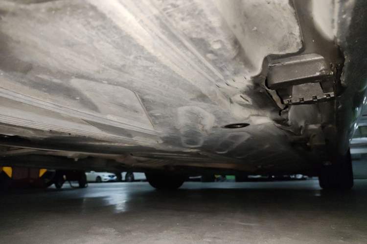 Used Mercedes-Benz C-Class 2018 C 200 L Chassis Rear Right