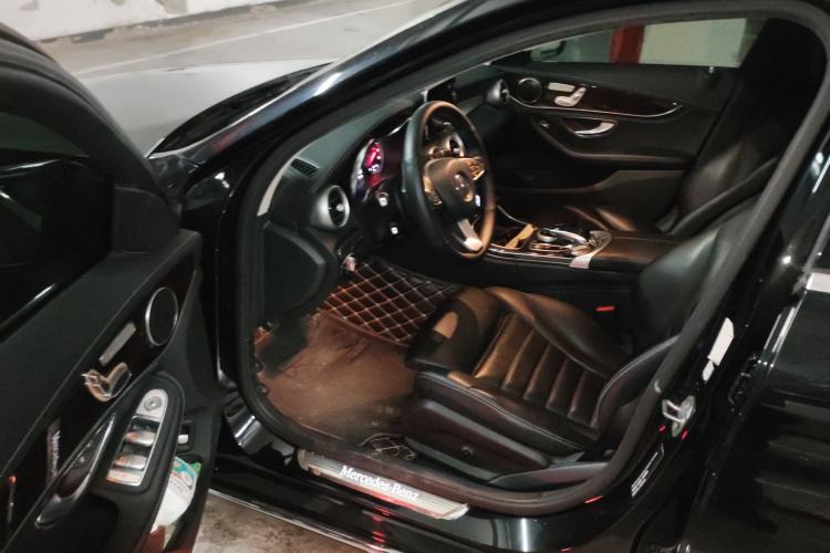 Used Mercedes-Benz C-Class 2018 C 200 L Driver Seat