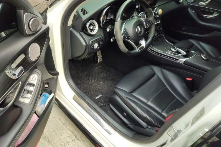 Used Mercedes-Benz C-Class 2018 C 200 Estate Driver Seat