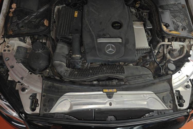 Used Mercedes-Benz C-Class 2018 C 200 L Sport Edition Engine Bay
