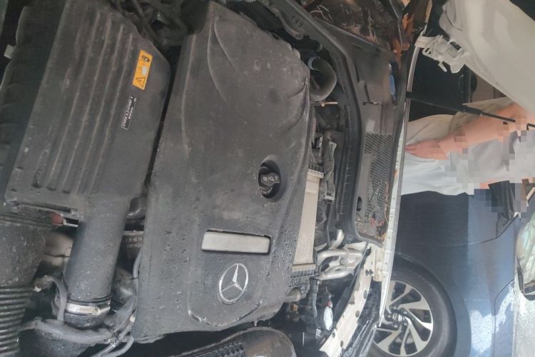 Used Mercedes-Benz C-Class 2018 C 200 Coupe Engine Bay Left