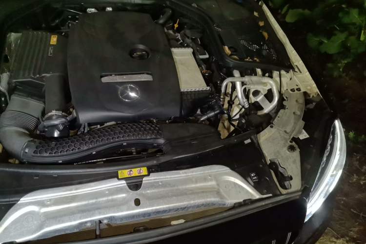 Used Mercedes-Benz C-Class 2018 C 200 4MATIC Coupe Engine Bay Left