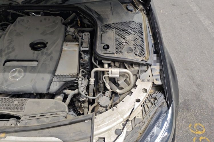 Used Mercedes-Benz C-Class 2018 C 200 L Sport Edition Engine Bay Left