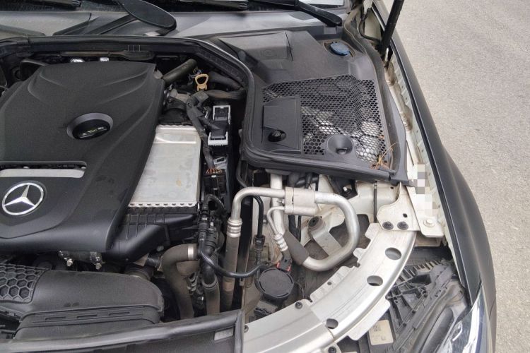 Used Mercedes-Benz C-Class 2018 C 200 Coupe Engine Bay Left