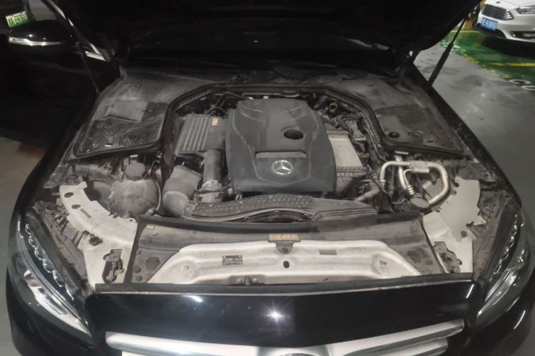Used Mercedes-Benz C-Class 2018 C 200 L Sport Edition Engine Bay