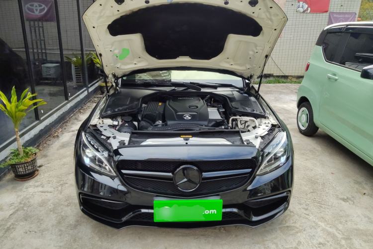 Used Mercedes-Benz C-Class 2018 C 200 Estate Engine Bay