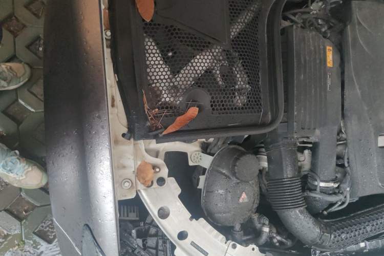 Used Mercedes-Benz C-Class 2018 C 200 Coupe Engine Bay Right