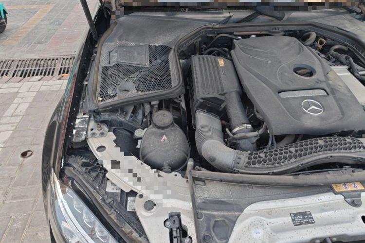 Used Mercedes-Benz C-Class 2018 C 200 L Sport Edition Engine Bay Right