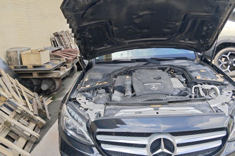 Used Mercedes-Benz C-Class 2018 C 200 L Sport Edition Engine Bay Right