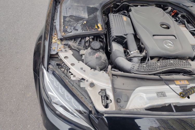 Used Mercedes-Benz C-Class 2018 C 180 L Fashion Edition Sport Version Engine Bay Right
