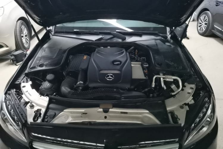 Used Mercedes-Benz C-Class 2018 C 200 L Sport Edition Engine Bay