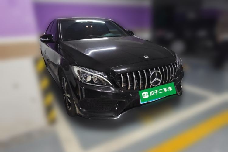 Used Mercedes-Benz C-Class 2018 C 200 Sport Edition Front Right 45 Deg