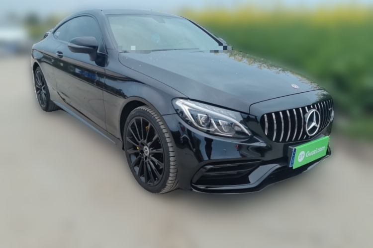 Used Mercedes-Benz C-Class 2018 C 200 4MATIC Coupe Front Right 45 Deg
