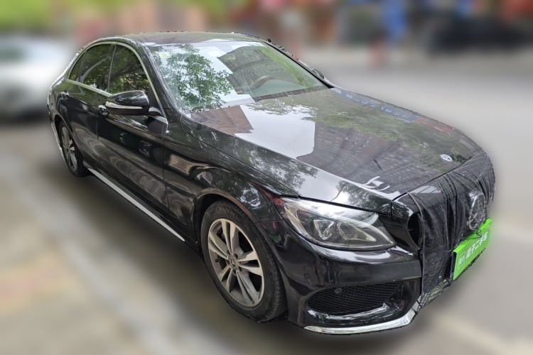 Used Mercedes-Benz C-Class 2018 C 200 L Sport Edition Front Right 45 Deg