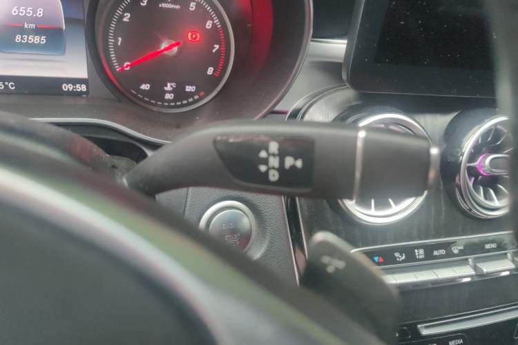Used Mercedes-Benz C-Class 2018 C 200 Coupe Gear Lever