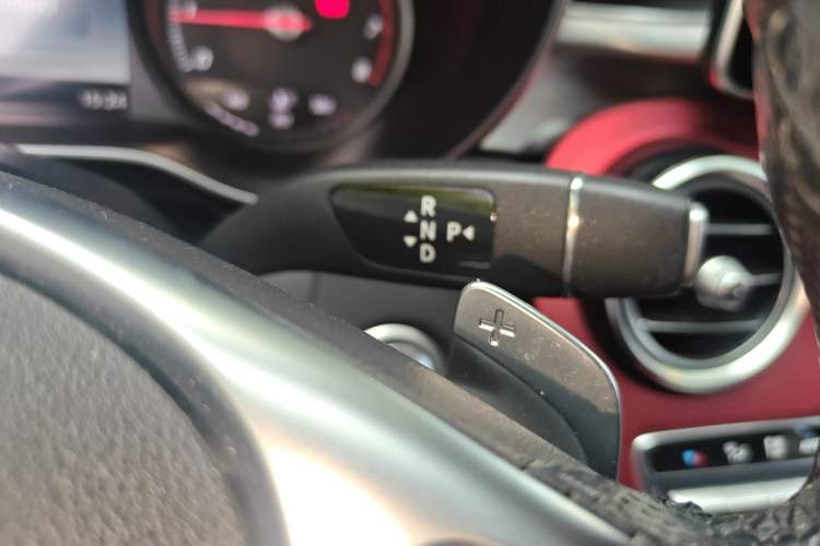 Used Mercedes-Benz C-Class 2018 C 200 Coupe Gear Lever